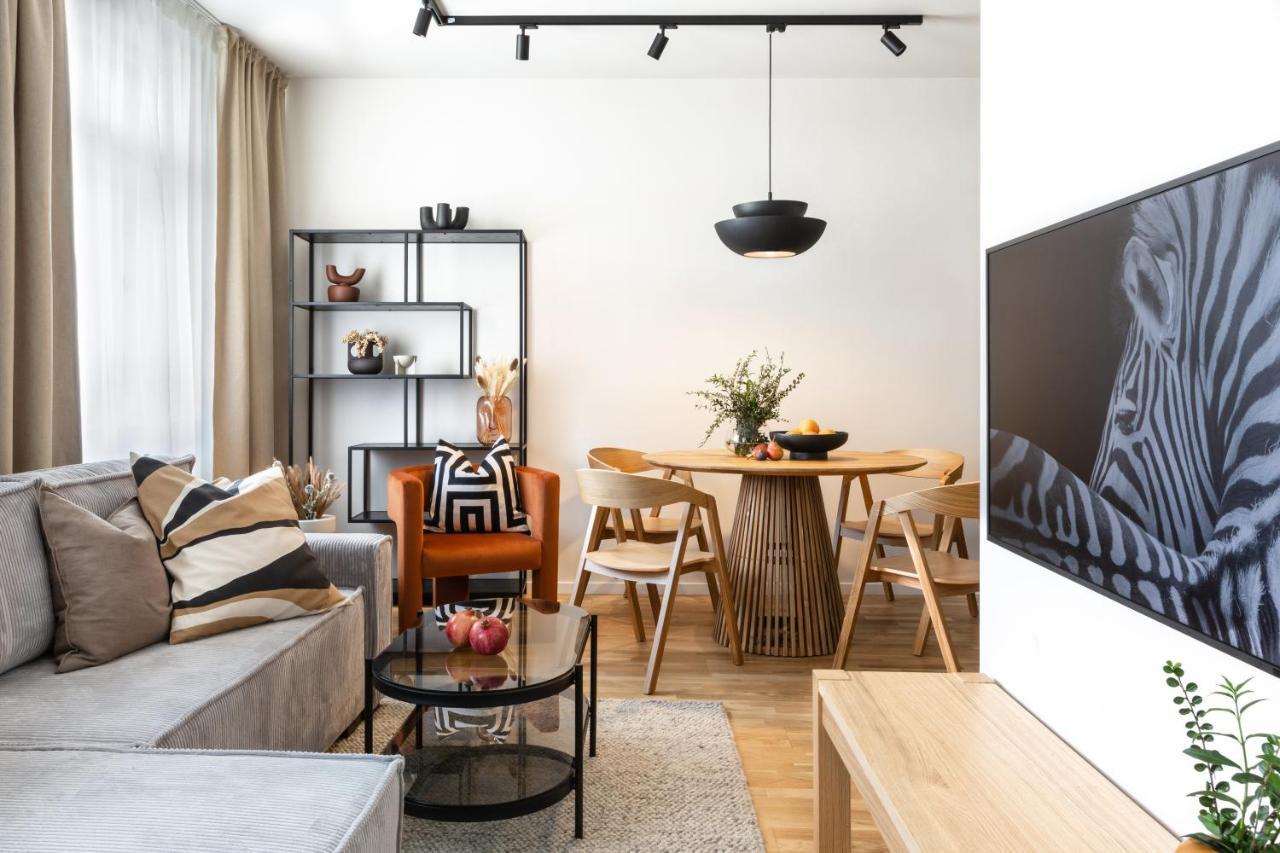 Turnkey I Republic Square Apartments Прага Экстерьер фото