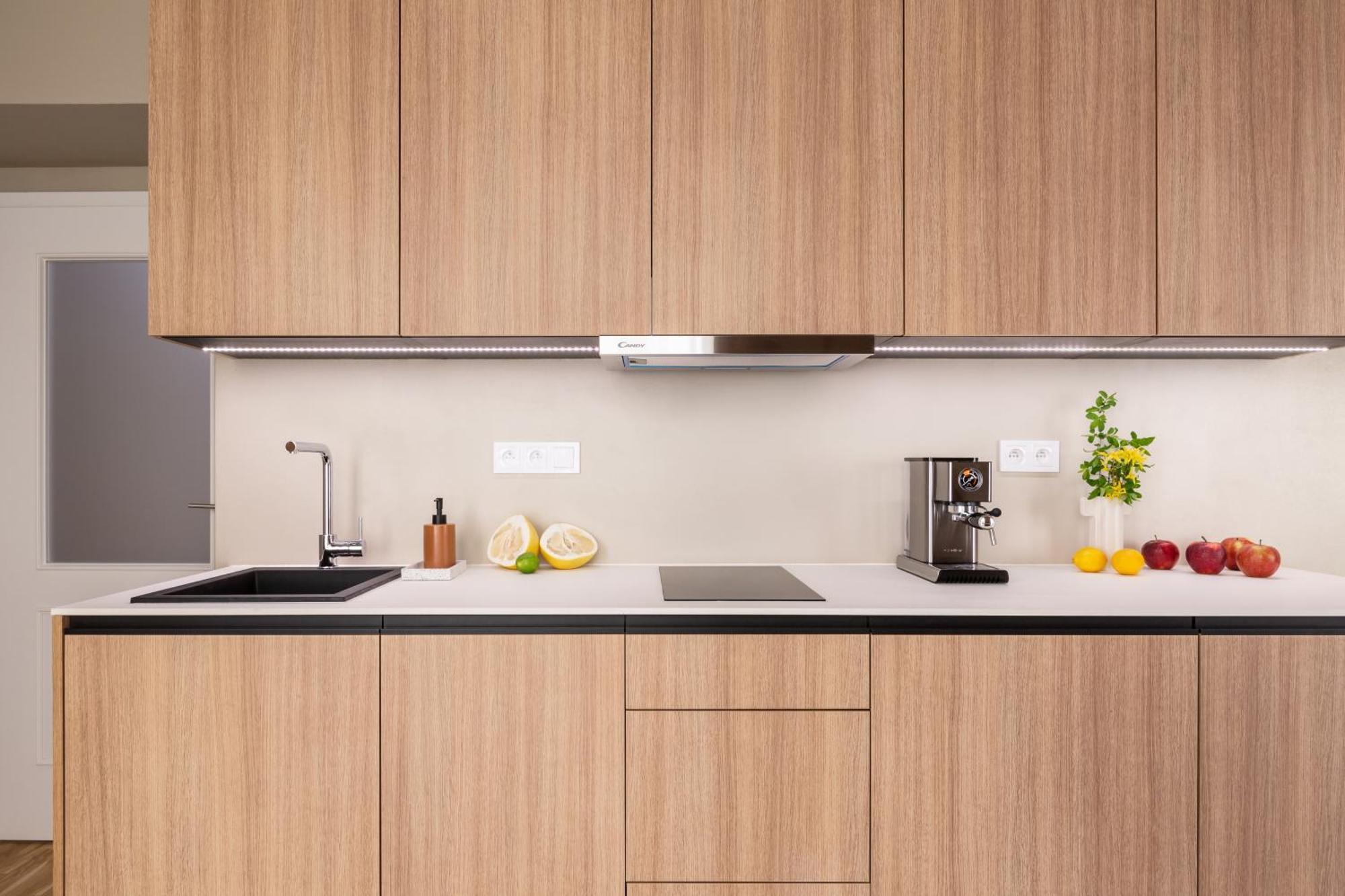 Turnkey I Republic Square Apartments Прага Номер фото